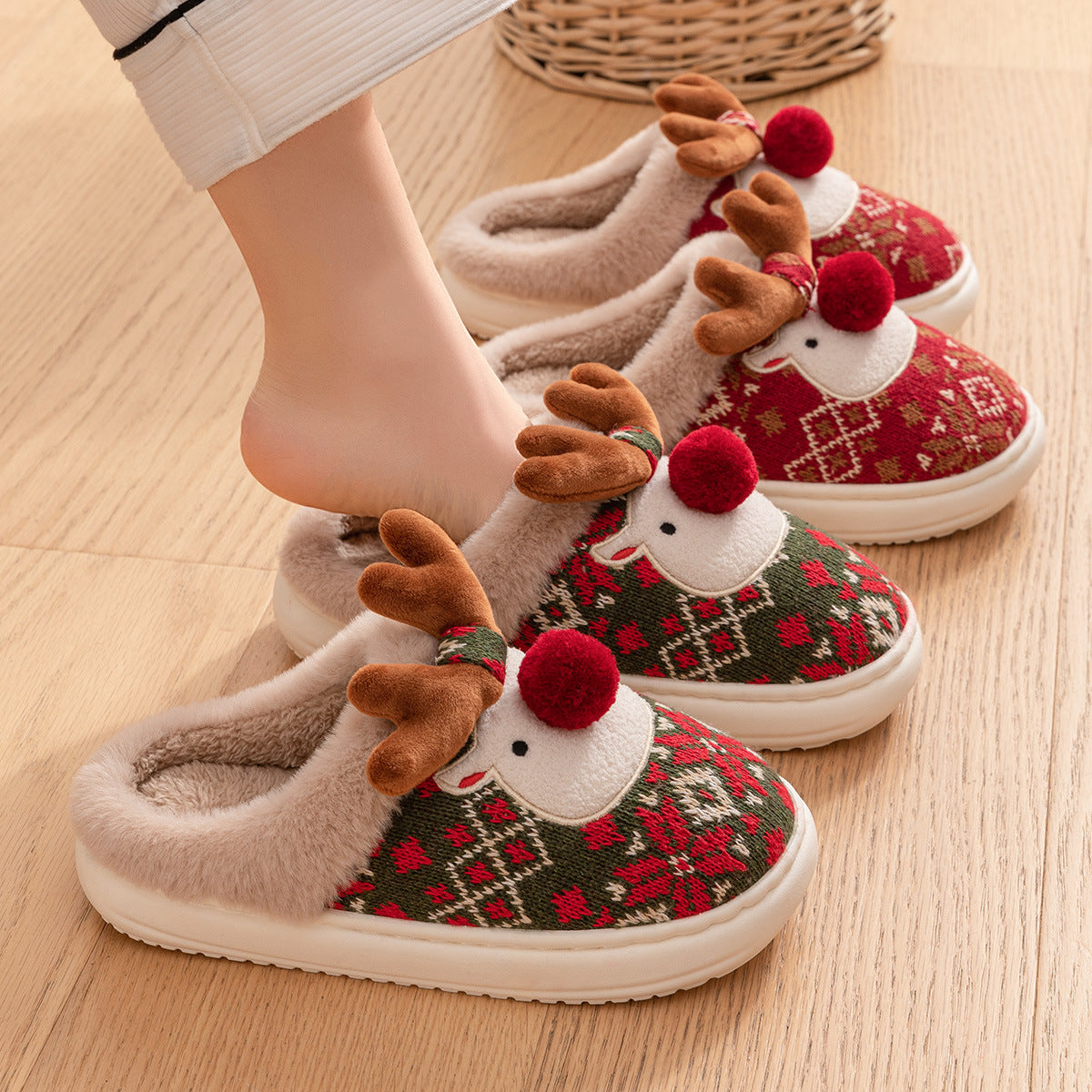 Cute Christmas Elk Fuzzy Plush Non-slip Slippers for Men/Women