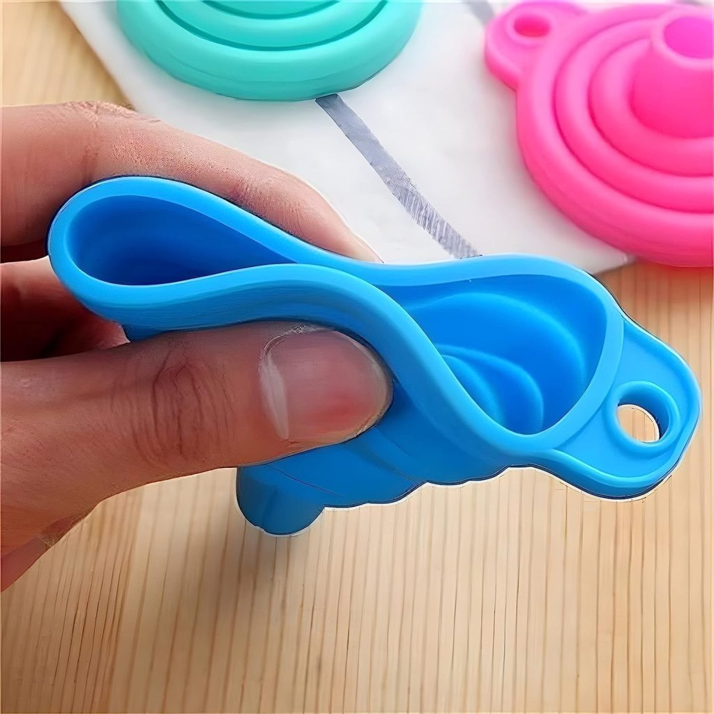 Collapsible Silicone Funnel for Liquids